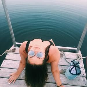 Meet your Posher, Natalie